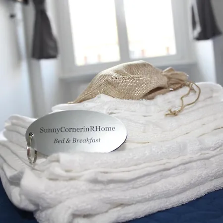 Sunnycornerinrhome-2