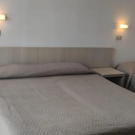Hotel Orlov Rimini-2