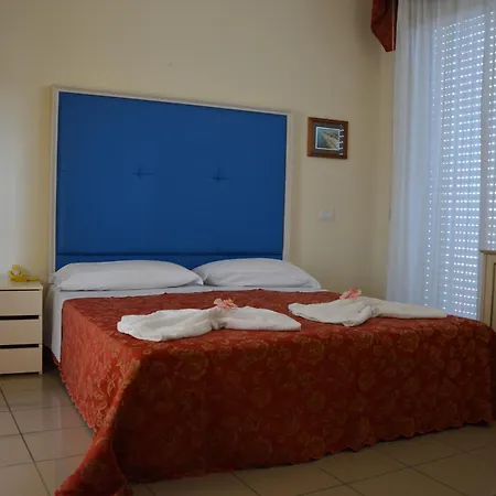 Hotel Carolin-3