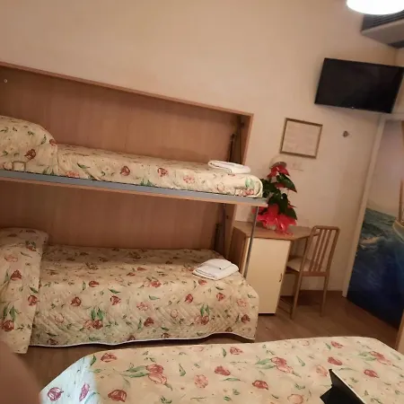 Hotel Losanna Cervia-3