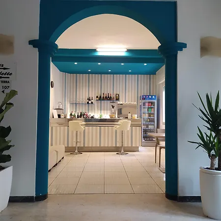 Hotel Butterfly & Younique Spa-3