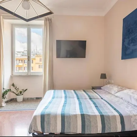 Roma Private Rooms-3
