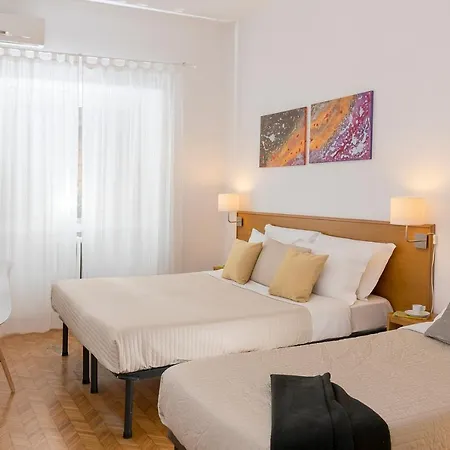 Aurelia 429 Fine Town House-3