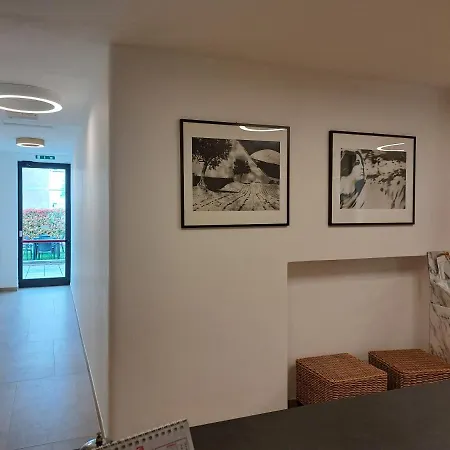 Hotel Trieste-2