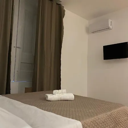 Maison Caravita-3