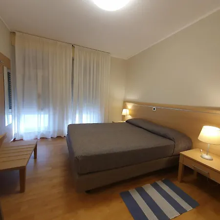 Hotel Eurovil Garni-3