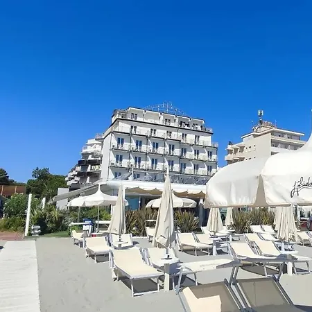 Hotel Negresco-2