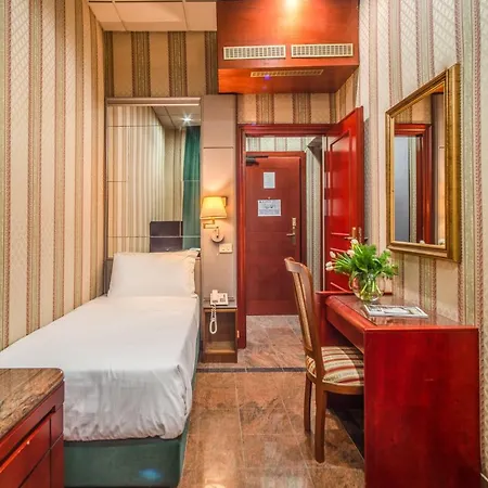 Triplyrooms Collection - Roma Termini-3