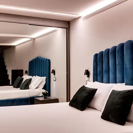 Piazza Farnese Luxury Suites-2