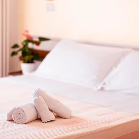 Hotel Cheri-2