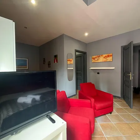 Naples Luxury Suites B&B-3