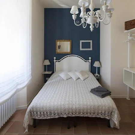 Dogana D'Acqua Rooms & Art-2