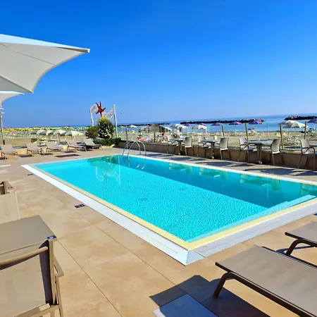 You & Me Beach Hotel - Adults Friendly-2