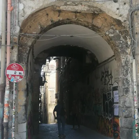 Francesco Home-3