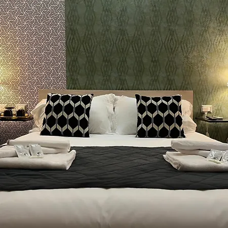 Vatican Luxury Suite-2
