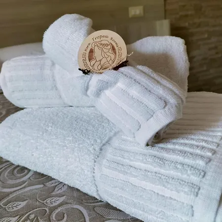 Hera Tropea Rooms-2
