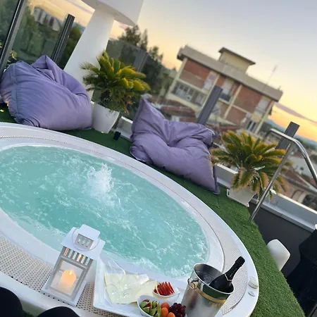 Q Hotel-3