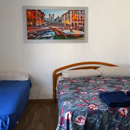 Cozy Rooms Rome-2