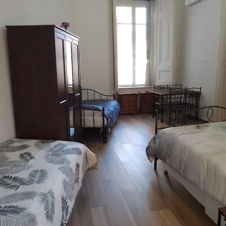 B&B Palazzo Sersale Napoli-3