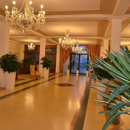Grand Hotel Montesilvano-3