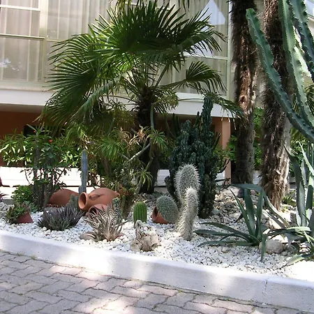 Hotel Escorial-2