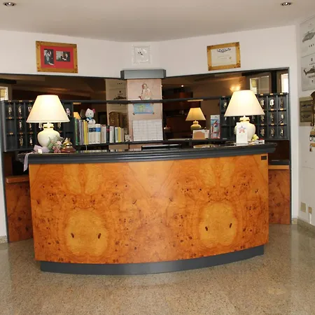 Hotel Villa Luisa-3