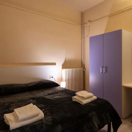 Hotel & Hostel 7-3