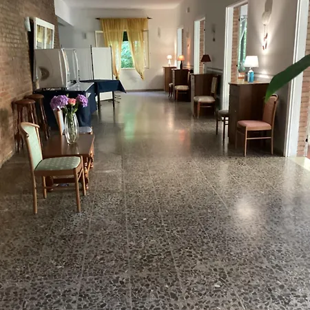 Hotel Villa Alexandra-3