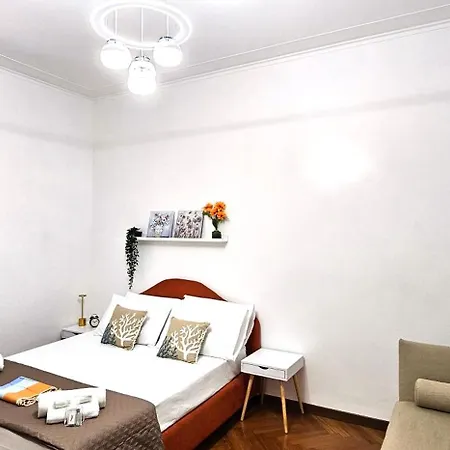 Vatican Era Guest House-2
