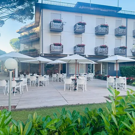 Hotel Laura-2