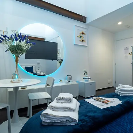 Skyhouse Chiaia-3