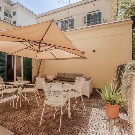 Residenza Scarlatti Napoli-3