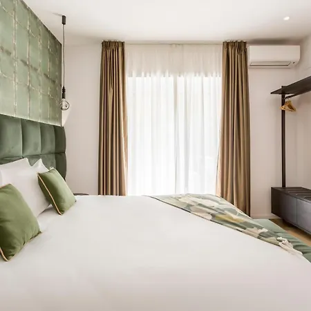 Romi Suite-3