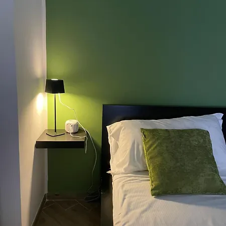 Policlinico Room-2