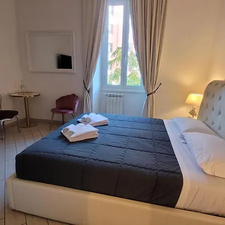 Rome Central Rooms-3