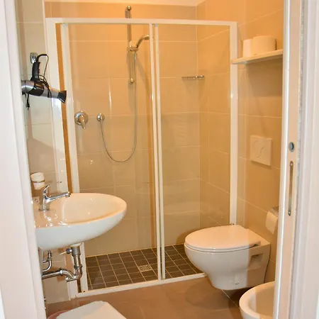 Hotel Marisa-3