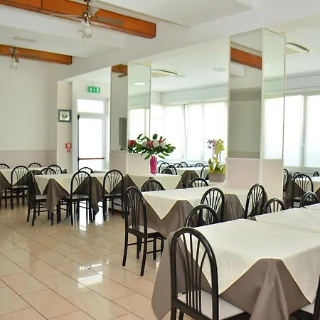 Hotel Marisa-2