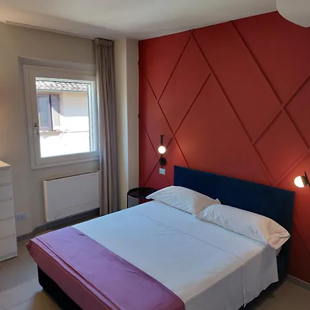 The 6 Apartments S-3