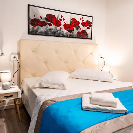 Florence Rooms Novella-3