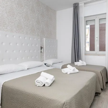 Hotel La Perla Rimini-3