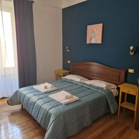 Pepe's Place - Carlo Alberto-2