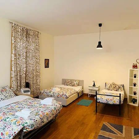 Turati Rooms-2