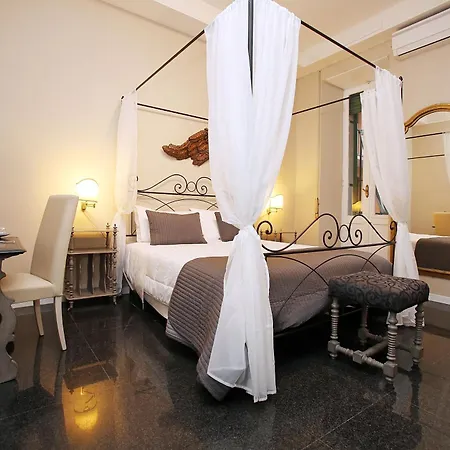Amica Roma B&B-3