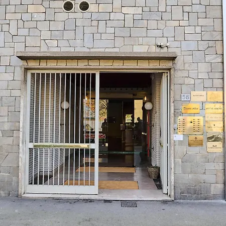 Florence Medali Rooms-3