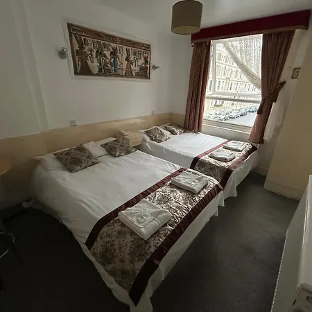 Warwick Road Rooms-2