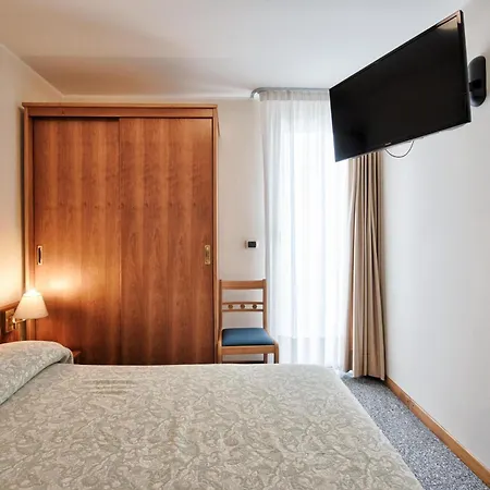 Hotel Flora-2