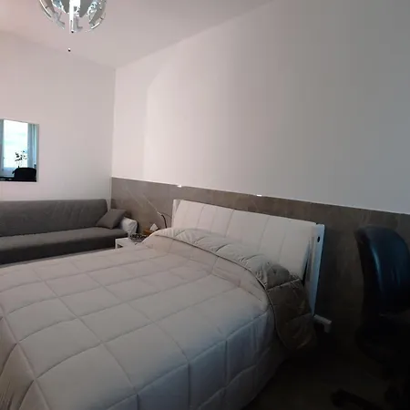 Tintoretto Inn B&B-3