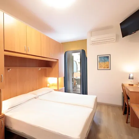 Hotel Garni Losanna-2