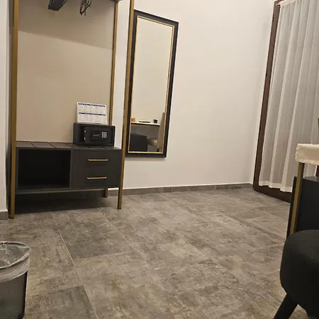B&B The Lux-2