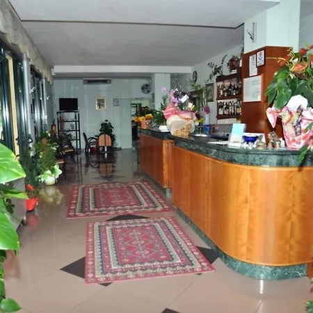 Hotel Emilia-2